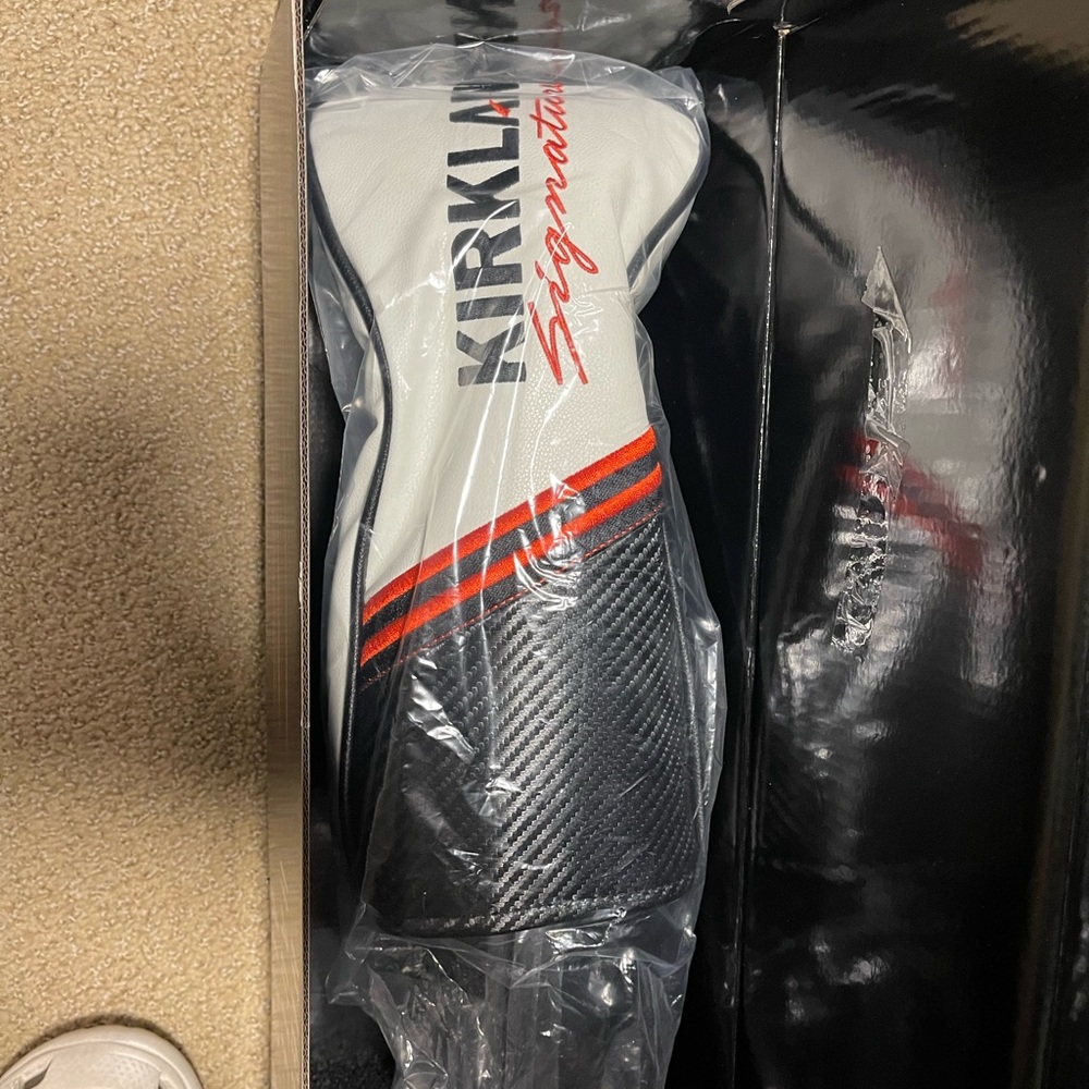Brand New - Kirkland Signature Driver - Right Handed - Reg Flex - Picture 5 of 6
